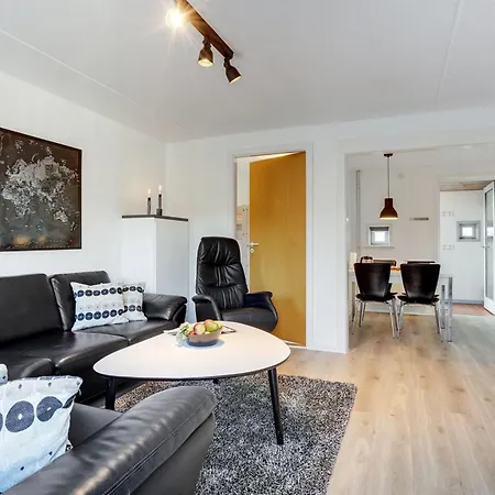 Enita - 2-3km From The Sea By Interhome Leilighet